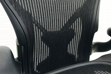 ハーマンミラー アーロンチェア Aサイズ ライト 中古  Herman miller Aeron Chair アーロン ポスチャーフィット 固定肘 中古オフィス家具画像