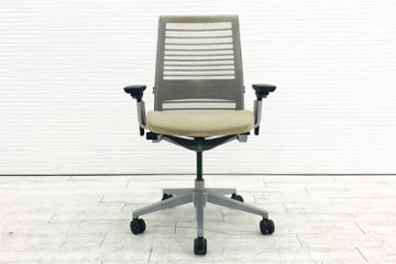 スチールケース シンクチェア 2016年製 中古 クッション メッシュ Steelcase Think 可動肘 中古オフィス家具 465A300 ベージュ画像