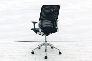 ヴィトラ メダチェア 背メッシュ 中古チェア Vitra メダ MEDA 革 肘付 ブラック 中古オフィス家具画像