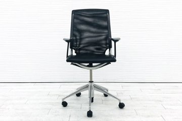 ヴィトラ メダチェア 背メッシュ 中古チェア Vitra メダ MEDA 革 肘付 ブラック 中古オフィス家具画像