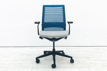 スチールケース シンクチェア 2016年製 中古 クッション メッシュ Steelcase Think 固定肘 中古オフィス家具 465A300 ブルー画像