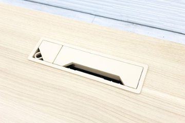 電動デスク 内田洋行 オペルナ W1350 電動机 電動昇降デスク 中古デスク 中古机 中古オフィス家具 デスク 平机画像