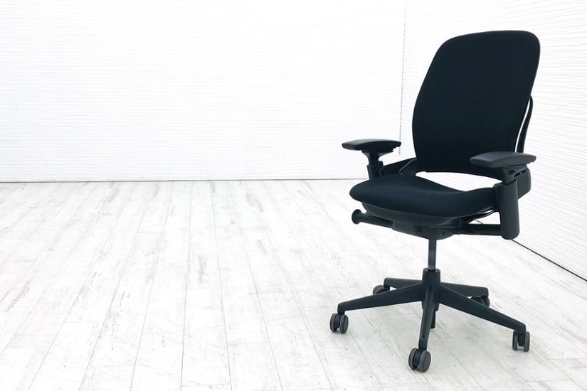 リープチェア V2 中古 スチールケース クッション 高級チェア Steelcase リープ Leap オフィスチェア ブラック 中古オフィス家具 46216179画像