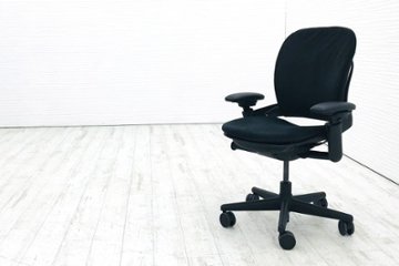 スチールケース リープチェア リープHD 中古 Steelcase Leap 中古オフィスチェア ブラック 中古オフィス家具 クッション 46215149の画像