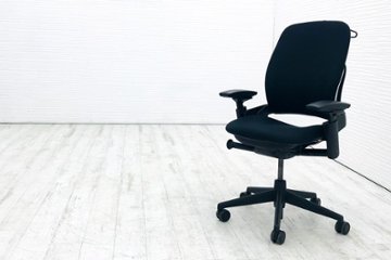 スチールケース リープチェア V2 中古 ブラック クッション Steelcase Leap 中古オフィス家具 OAチェアの画像