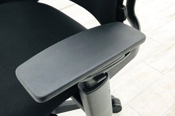 リープチェア V2 APモデル スチールケース 中古 ブラック クッション Steelcase Leap 中古オフィス家具 OAチェア画像