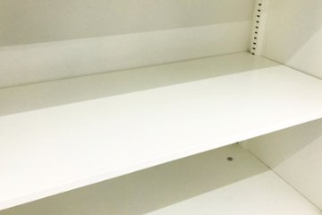 オカムラ レクトライン 中古キャビネット 900×450×2150㎜ 【両開き2台セット】 収納家具 中古オフィス家具 ホワイト画像