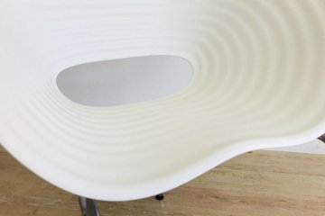 トムバックチェア ヴィトラ トムバック 中古 中古オフィス家具 Vitra Tom Vac Tomvac スタッキングチェア ホワイト画像