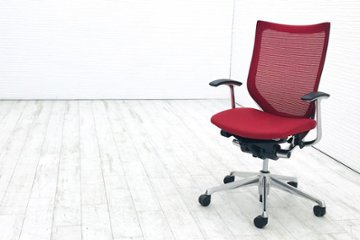 オカムラ バロンチェア ハイバック  中古 固定肘 事務椅子 OAチェア 中古オフィス家具 ポリッシュフレーム 座クッション デザインアーム レッドの画像