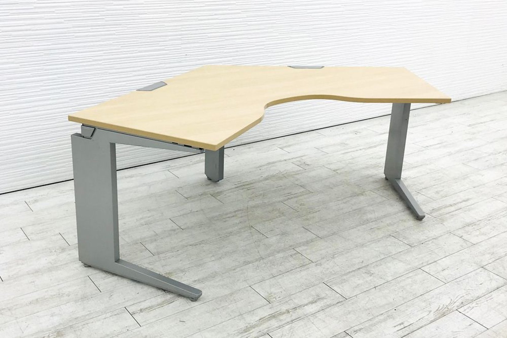ブーメランデスク オカムラ プロユニット 120° 1200mm 平机 中古デスク 