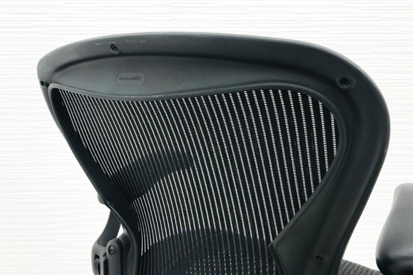 アーロンチェア 中古 Bサイズ ライト アーロン ハーマンミラー Herman Miller 中古オフィス家具 肘レバータイプ画像