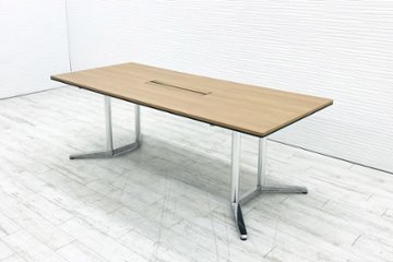 オカムラ ラティオ 中古 W2100×D900mm×H720mm 幅2100 ミーティングテーブル 会議机 中古オフィス家具の画像