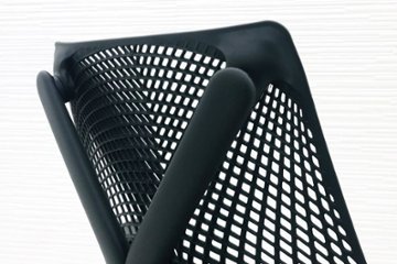 ハーマンミラー セイルチェア 中古 2017年製 ダークグリーン SAYL Chairs デザインチェア 中古オフィス家具 可動肘画像