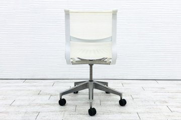 ハーマンミラー マルチパーパスチェア セトゥー 中古  セトゥーチェア  Setu Chair 中古オフィス家具 メッシュ ホワイト画像