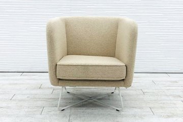 【未使用品】 ノール Knoll ロックウェル アンスクリプテッド プチクラブチェア 中古 多目的チェア 中古オフィス家具 ファブリック ベージュ系色画像