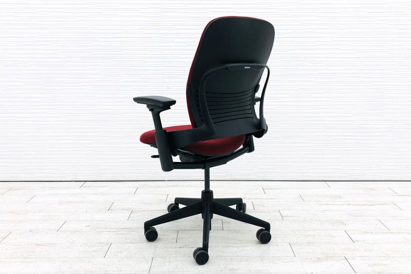 スチールケース リープチェア V2 中古 クッション Steelcase Leap 中古オフィス家具 OAチェア レッド 46216179画像