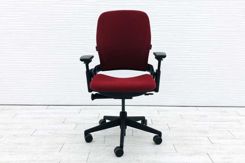 スチールケース リープチェア V2 中古 クッション Steelcase Leap 中古オフィス家具 OAチェア レッド 46216179画像