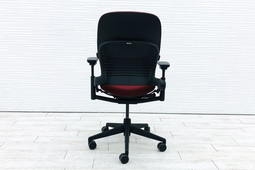 スチールケース リープチェア V2 中古 クッション Steelcase Leap 中古オフィス家具 OAチェア レッド 46216179画像