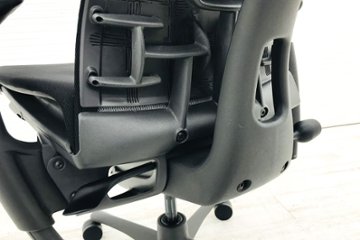 エンボディチェア 中古 2016年製 ハーマンミラー Herman Miller オフィスチェア 高機能チェア 中古オフィス家具 ブラック画像