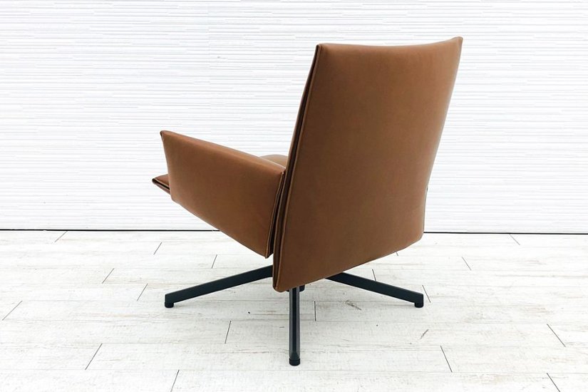 ノール パイロットチェア Knoll Pilot Chair 【2脚セット】 中古 中古オフィス家具 レザー ウォルターノル Edward Barber & Jay Osgerby画像