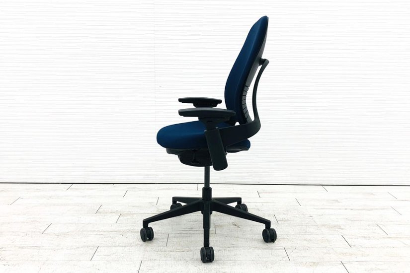 リープチェア 中古 V2 2017年製 スチールケース クッション Steelcase Leap 中古オフィス家具 LEAP-10100 ブルー画像