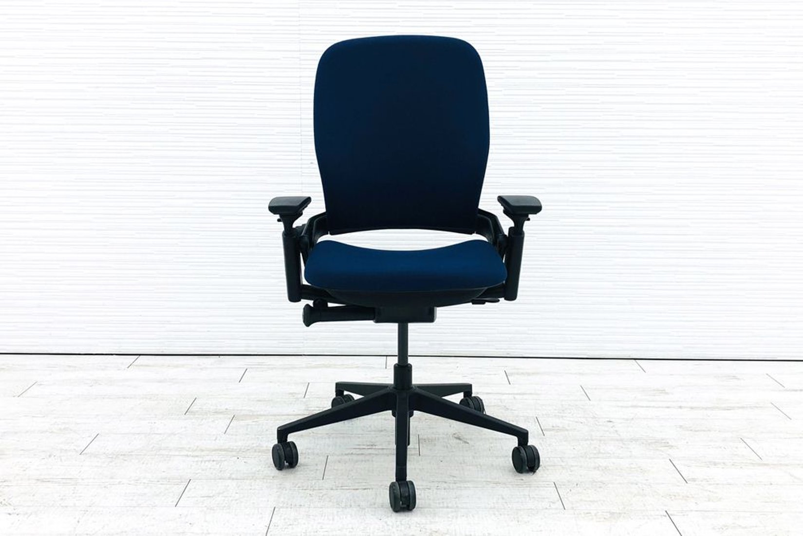リープチェア 中古 V2 2017年製 スチールケース クッション Steelcase 