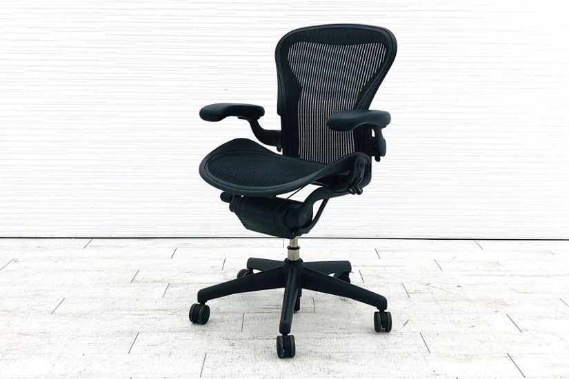 アーロンチェア Aサイズ フル装備 中古 ハーマンミラー Herman miller Aeron Chair 中古オフィス家具 肘レバー画像