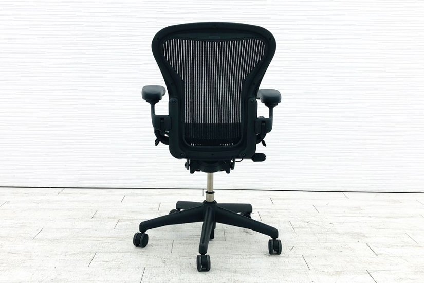 アーロンチェア Aサイズ フル装備 中古 ハーマンミラー Herman miller Aeron Chair 中古オフィス家具 肘レバー画像