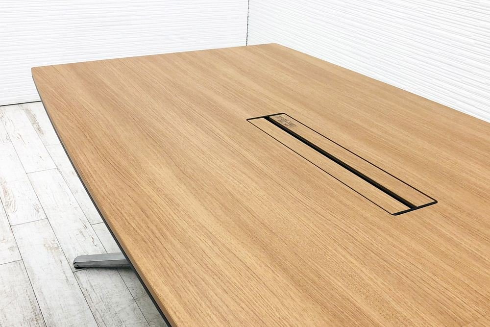 定価100万円越え！オカムラ ラティオ2シリーズ 3600ミーティングテーブル オカムラ ラティオ 幅3200 中古 舟形天板 ミーティングテーブル 大型