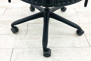 ハーマンミラー セイルチェア 中古 2020年製 SAYL Chairs デザインチェア 中古オフィス家具 可動肘 ブラック画像