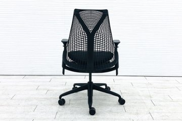 ハーマンミラー セイルチェア 中古 2020年製 SAYL Chairs デザインチェア 中古オフィス家具 可動肘 ブラック画像