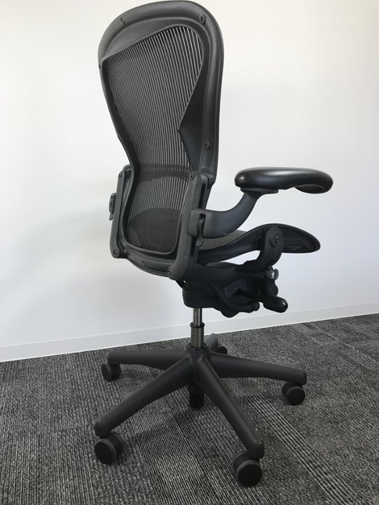 アーロンチェア 中古 ハーマンミラー Bサイズ フル装備 (ランバー無) アーロン Herman Miller オフィスチェア 中古オフィス家具 椅子 肘レバータイプ画像