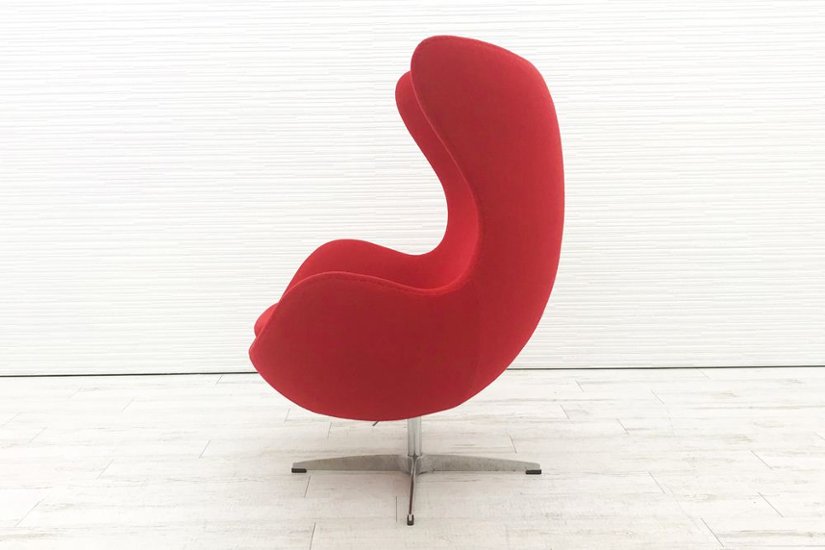 【リプロダクト品】 アルネヤコブセン エッグチェア Egg chair Arne Jacobsen デザインチェア 中古オフィス家具 レッド画像