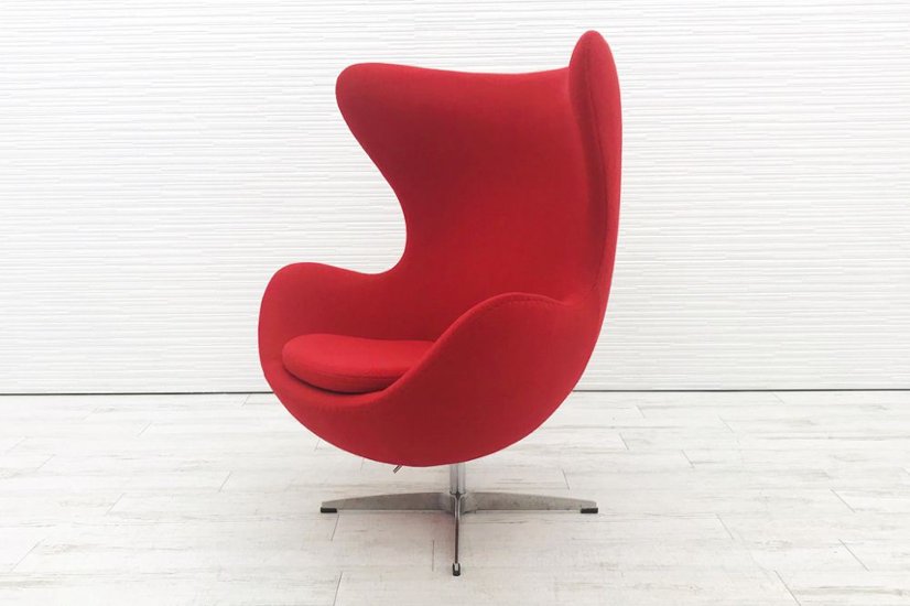 【リプロダクト品】 アルネヤコブセン エッグチェア Egg chair Arne Jacobsen デザインチェア 中古オフィス家具 レッド画像