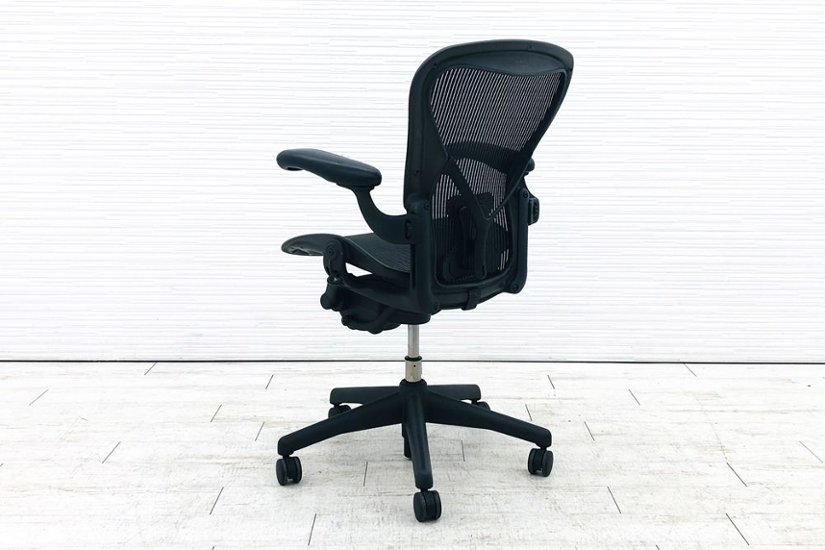 アーロンチェア 中古 Bサイズ ライト ハーマンミラー ポスチャーフィット Aeron Chairs Herman Miller 中古オフィス家具 肘ダイヤル画像