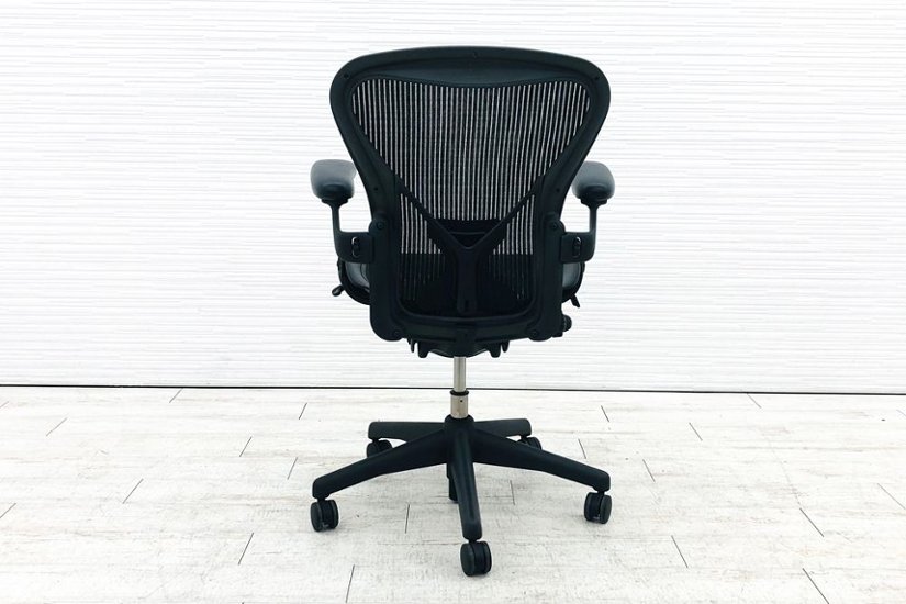 アーロンチェア 中古 Bサイズ ライト ハーマンミラー ポスチャーフィット Aeron Chairs Herman Miller 中古オフィス家具 肘ダイヤル画像