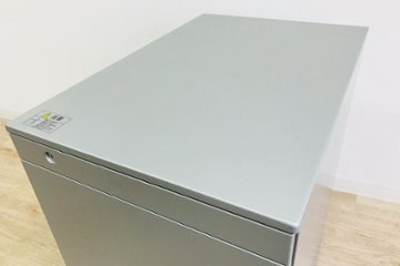 3段ワゴン ワゴン 中古 オカムラ ワゴン3段 中古オフィス家具 フリーアドレス キャビネット シルバー画像