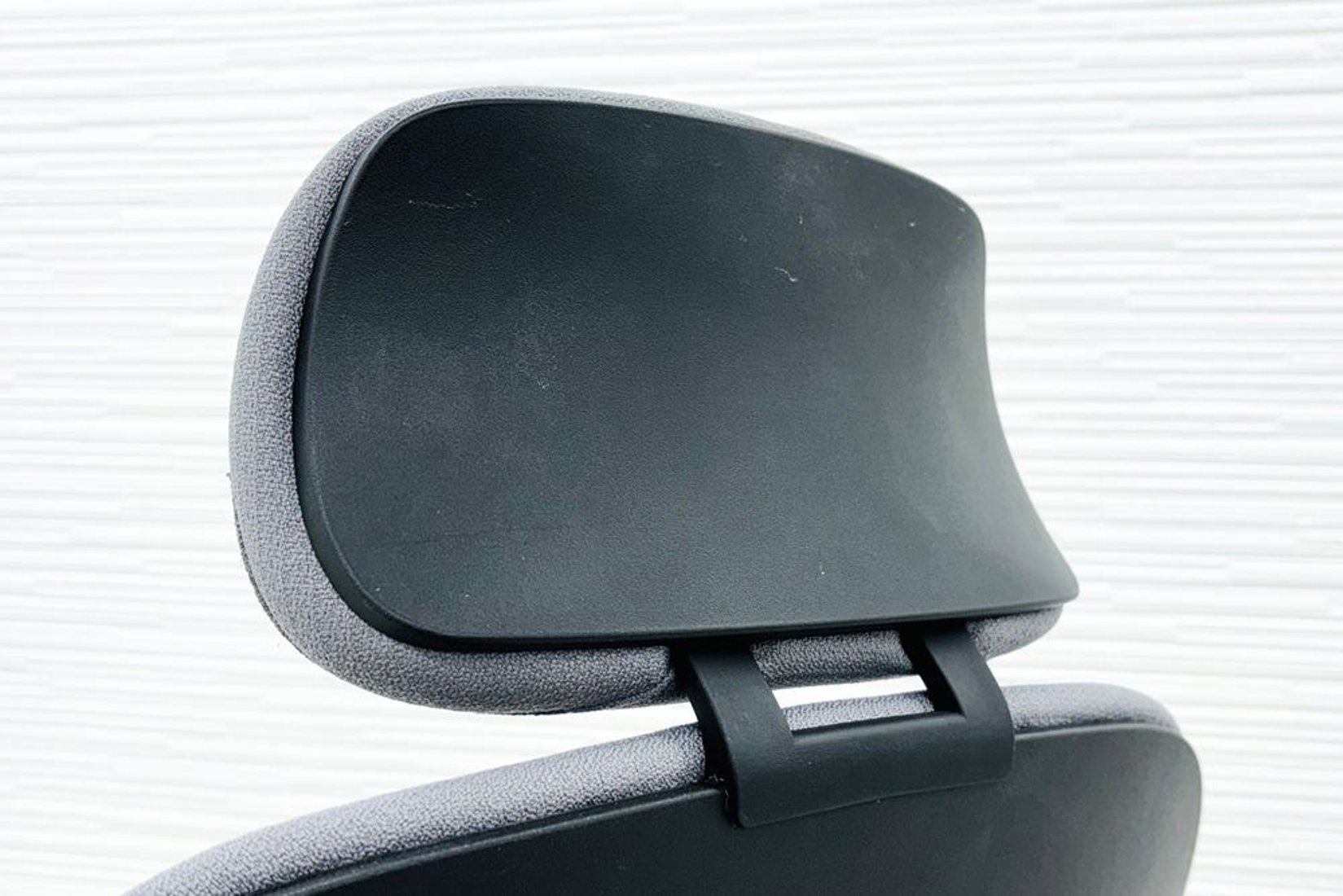 リープチェア 中古 V2 スチールケース ヘッドレスト付き Steelcase 