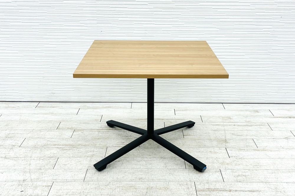 【milkcafe】コクヨ　ビエナシリーズ　オフィステーブル　3点 コクヨ ビエナ カフェテーブル 中古 ミーティングテーブル 角テーブル