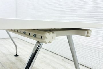 ヴィトラ アドホック Vitra 中古 小型会議テーブル 幅1600 ミーティングテーブル 会議机 中古オフィス家具 ホワイト 1600/800/720画像