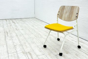 オカムラ ライブス ネスティングチェア 中古 Lives Nesting Chair ミーティングチェア 会議椅子 中古オフィス家具 イエローの画像