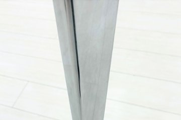 【ポリッシュ脚ピカピカ磨き有！】コクヨ サイビ SAIBI ブーメランデスク 中古 3段ワゴン付 120° 幅1200 中古オフィス家具 1200/740/720画像