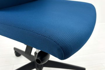 コクヨ ウィザードチェア 肘無 中古 ウィザード2 ローバック 中古オフィス家具 KOKUYO Wizard ブルー画像