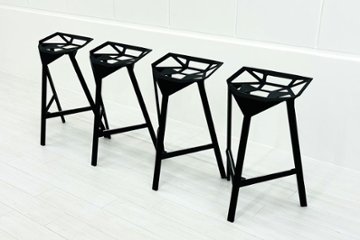 【4脚セット】MAGIS Stool_One Konstantin Grcic 中古 マジス スツールワン コンスタンチン・グルチッチ ミーティングチェア 中古オフィス家具 ブラック系色の画像