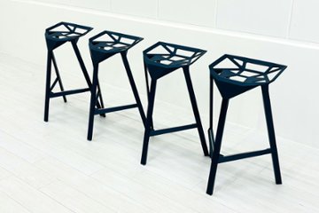 【4脚セット】MAGIS Stool_One Konstantin Grcic 中古 マジス スツールワン コンスタンチン・グルチッチ ミーティングチェア 中古オフィス家具 ブルー系色の画像