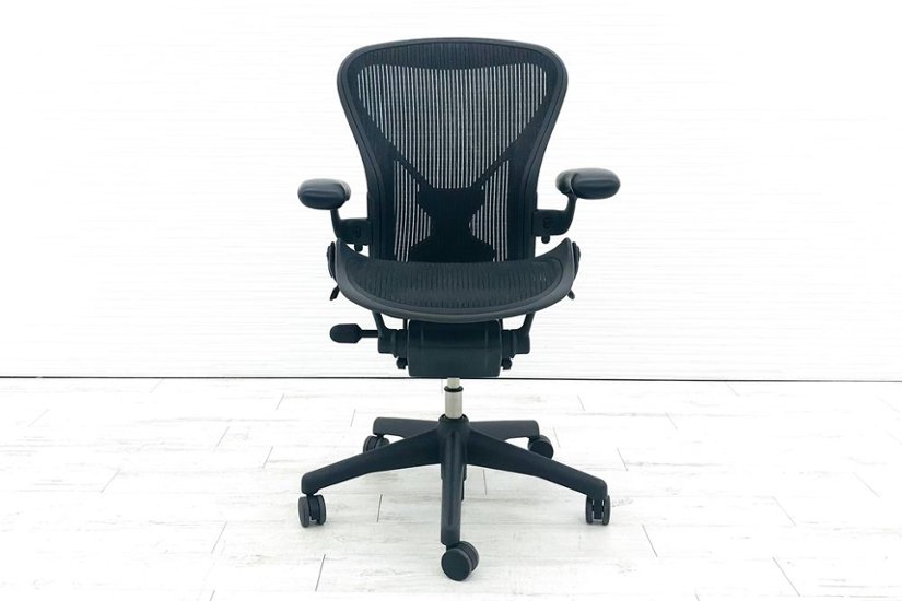 アーロンチェア 中古 Bサイズ フル装備 ハーマンミラー ポスチャーフィット メッシュ Herman Miller 中古オフィス家具 肘レバータイプ画像