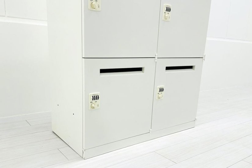 8人用ロッカー スチールロッカー 中古 オカムラ メールボックス 収納家具 中古オフィス家具 900/450/1810 ダイヤル錠画像