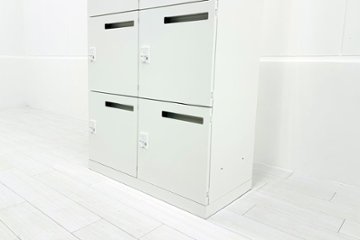 オカムラ 8人用ロッカー 中古 モバイルロッカー メール投函口 中古オフィス家具 900/450/1810 ホワイト ダイヤル錠画像