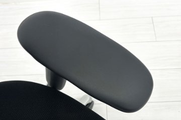 オカムラ サブリナチェア 中古 スマートオペレーション ヘッドレスト 中古オフィス家具 ブラック Sabrina Smart Operation画像
