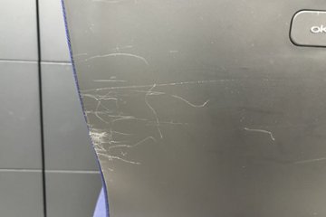 オカムラ カロッツァチェア 中古 OKAMURA Carrozza クッション ブルー ローバック 肘無 中古オフィス家具 オフィスチェア画像